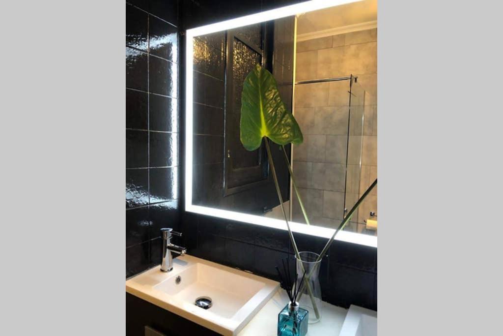 New! Beautiful City Apartment Сантандер Екстериор снимка