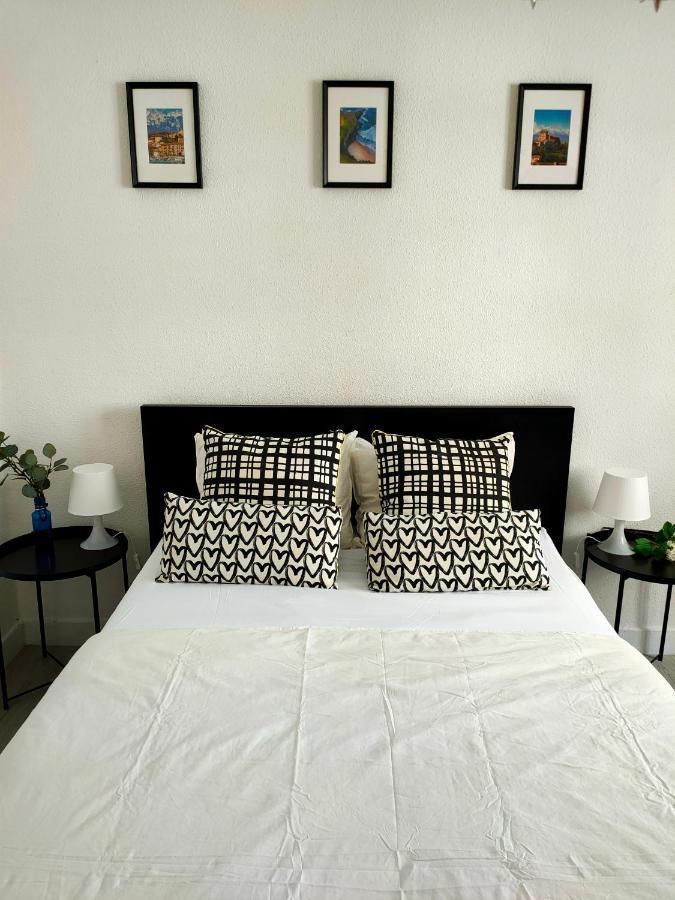 New! Beautiful City Apartment Сантандер Екстериор снимка